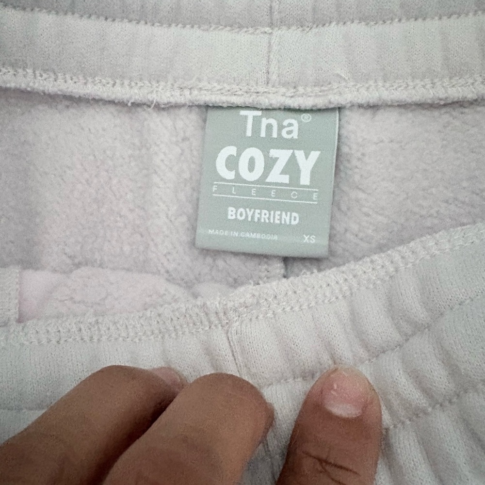 TNA Cozy Fleece Shorts - Picture 2 of 2
